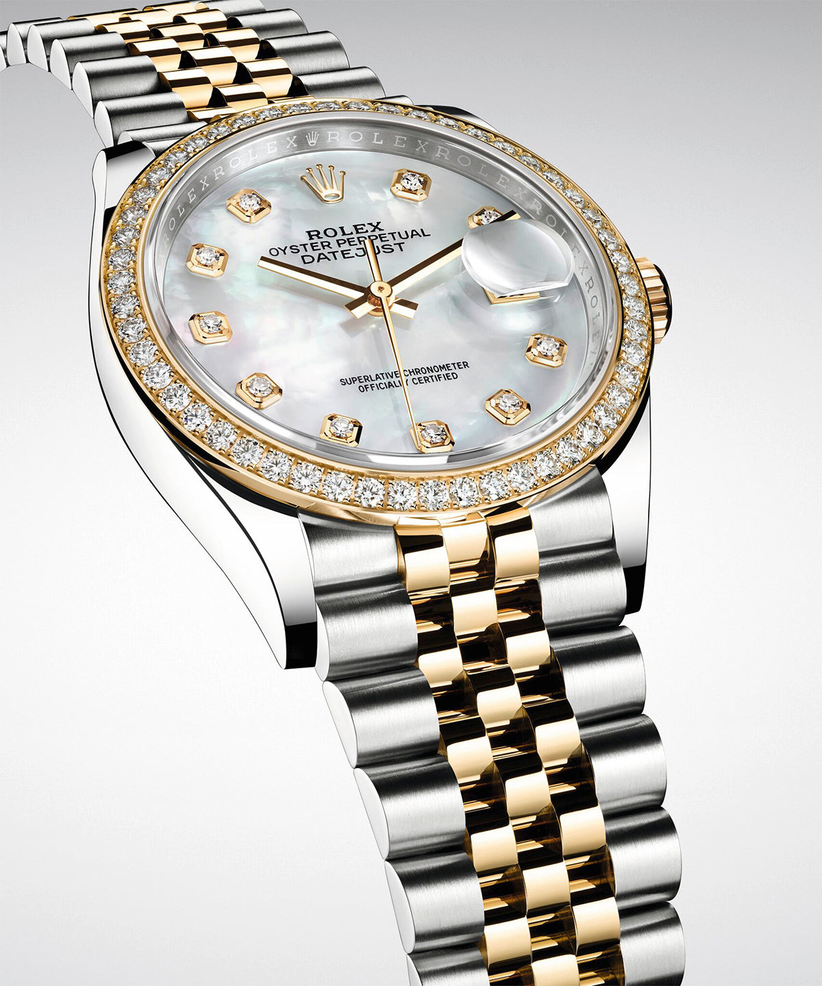 Rolex datejust model m126283rbr-0009 The jubilee bracelet Comfort and elegance landscape image