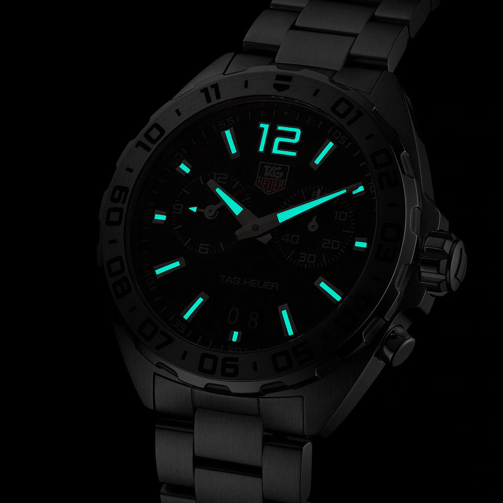 tag heuer formula 1 41mm black dial quartz watch in the dark image