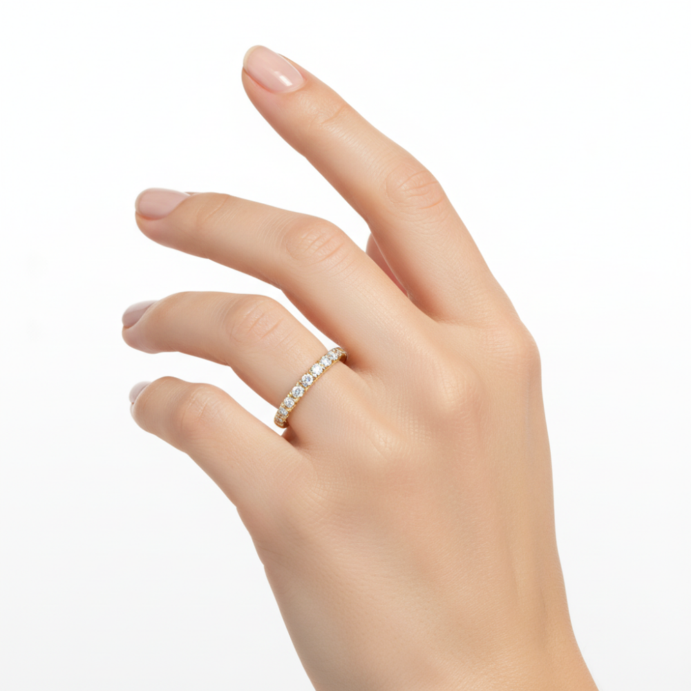 18ct Yellow Gold 0.33ct Round Brilliant Cut Diamond Claw Set Half Eternity Ring