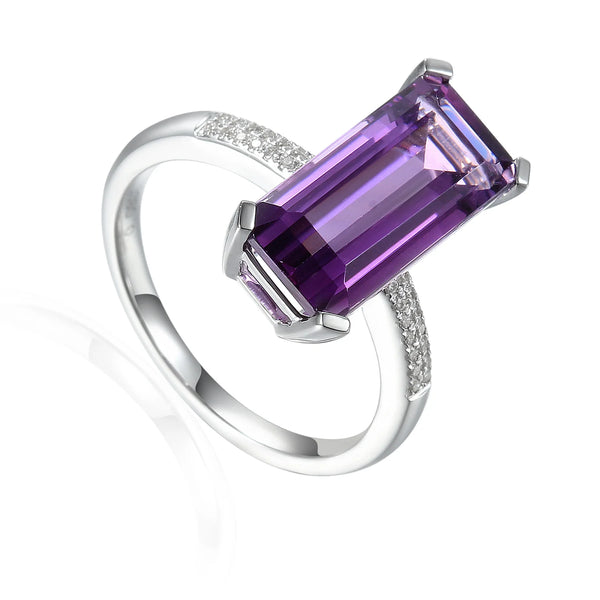 18ct White Gold 4.34ct Octagon Cut Amethyst Ring With 0.08ct Diamond Set Shoulders
