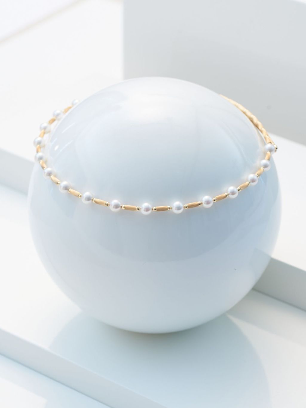 Yana Nesper Silk Magnet 18ct Yellow Gold Akoya Pearl Necklace SM16