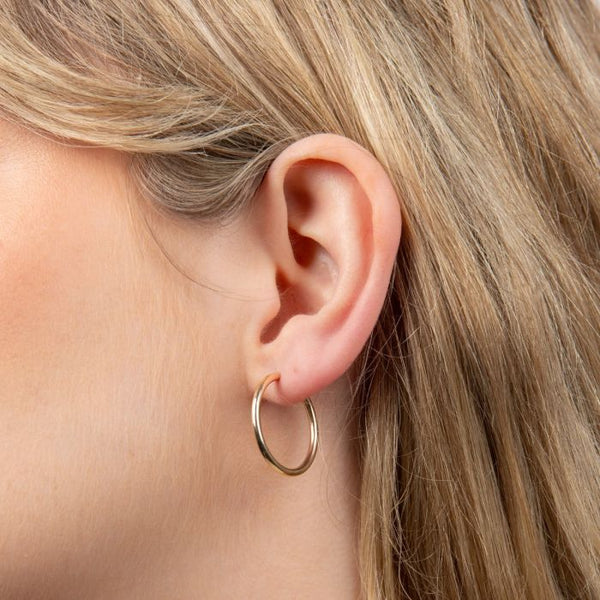 9ct Yellow Gold 15mm Sleeved Hoop Earring GE2216