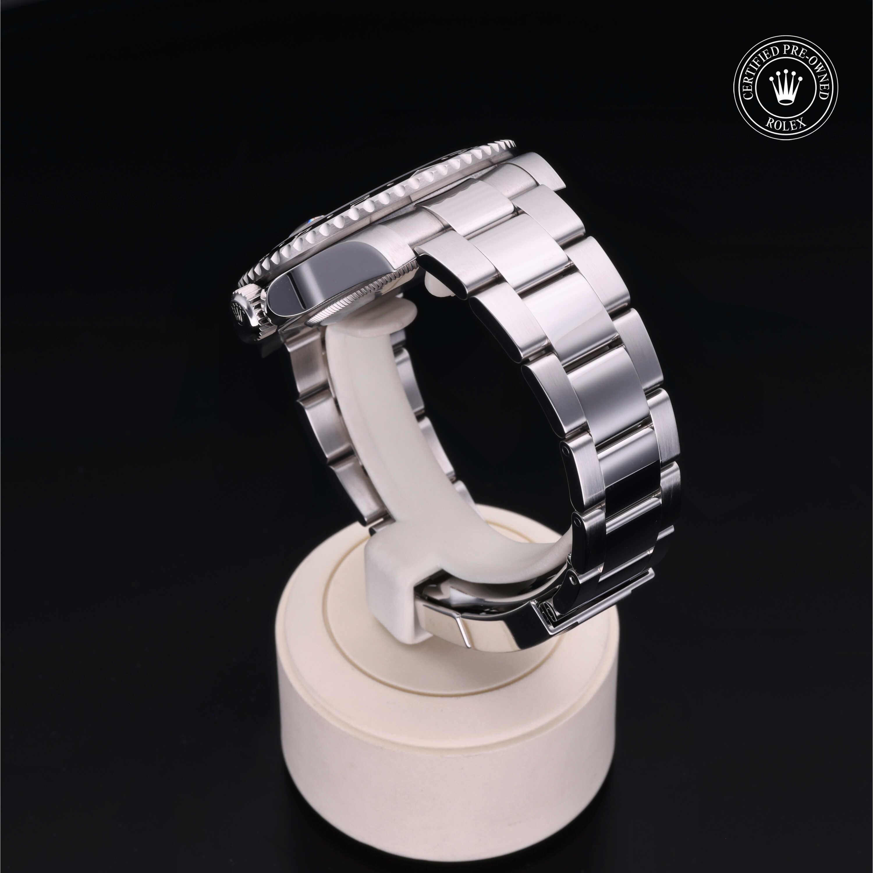 GMT-Master II
