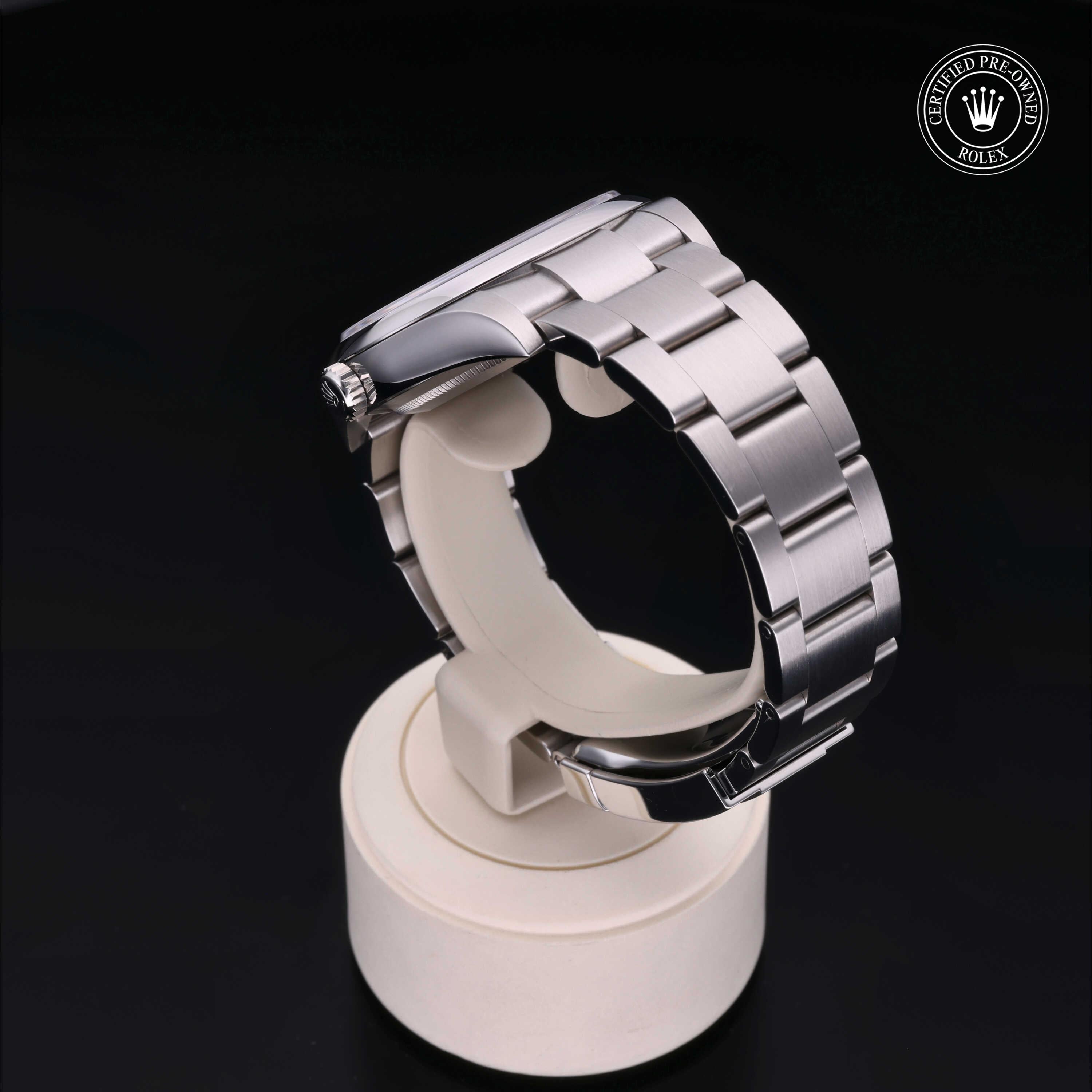 Oyster Perpetual 39