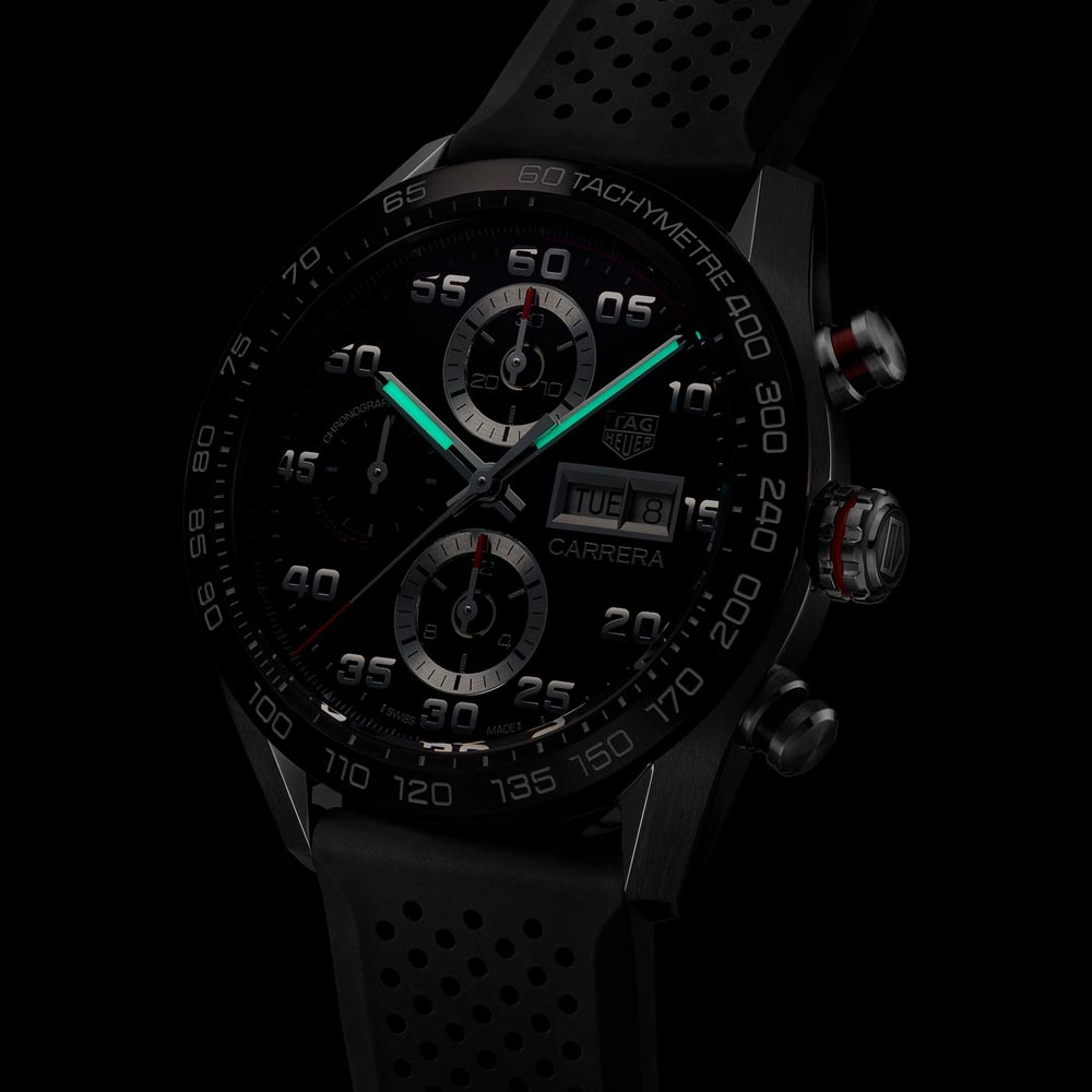 tag heuer carrera 44mm black dial automatic chronograph gents watch in the dark shot