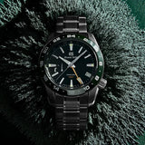 grand seiko sports collection spring drive gmt 44.5mm green dial stainless steel gents watch lifestyle image
