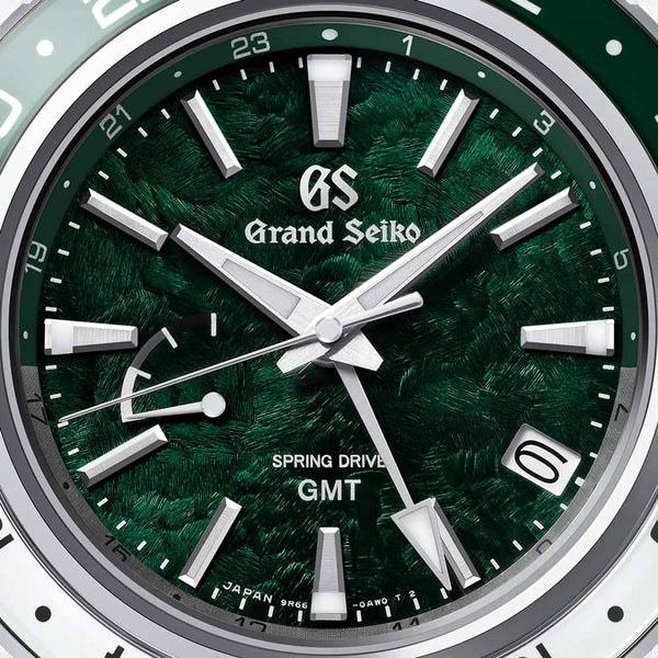 grand seiko sports collection hotaka mountains spring drive gmt 44mm green dial gents watch dial close up