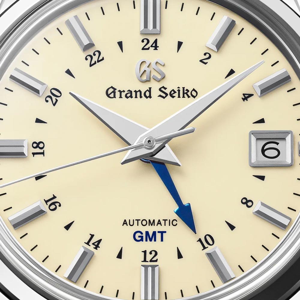 Grand Seiko Elegance Collection Mechanical GMT 39.5mm Cream Dial Gents Automatic Watch SBGM221G