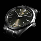 grand seiko mount iwate autumn dusk european limited edition 36mm green dial manual wound watch dial closeup image