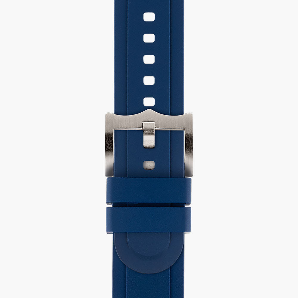 tudor pelagos 42mm blue dial automatic titanium on titanium bracelet watch showing complimentary rubber strap with tag buckle