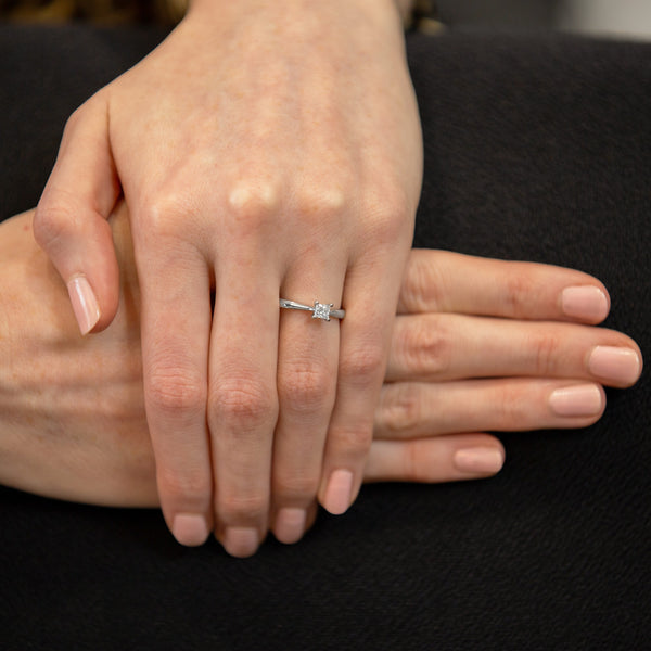 Platinum 0.32ct Princess Cut Diamond Solitaire Engagement Ring
