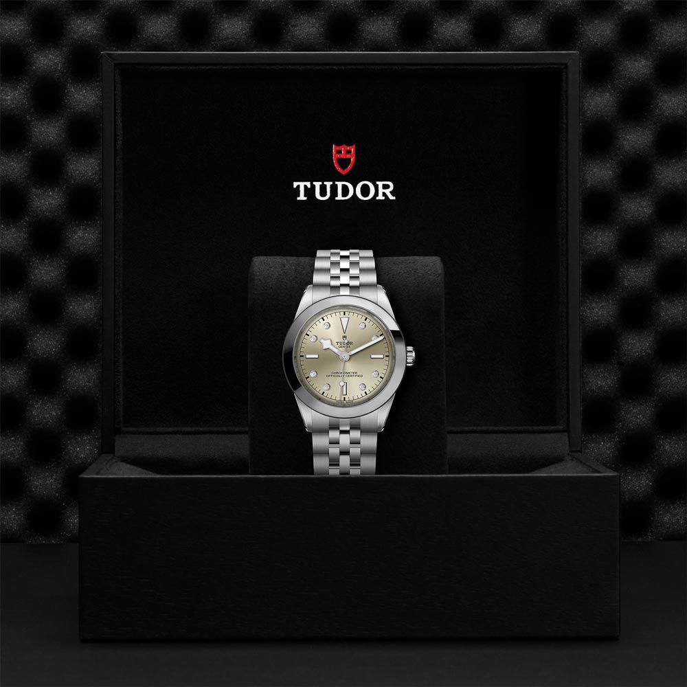 TUDOR Black Bay One 39 Light Champagne Dial Watch M79660-0006