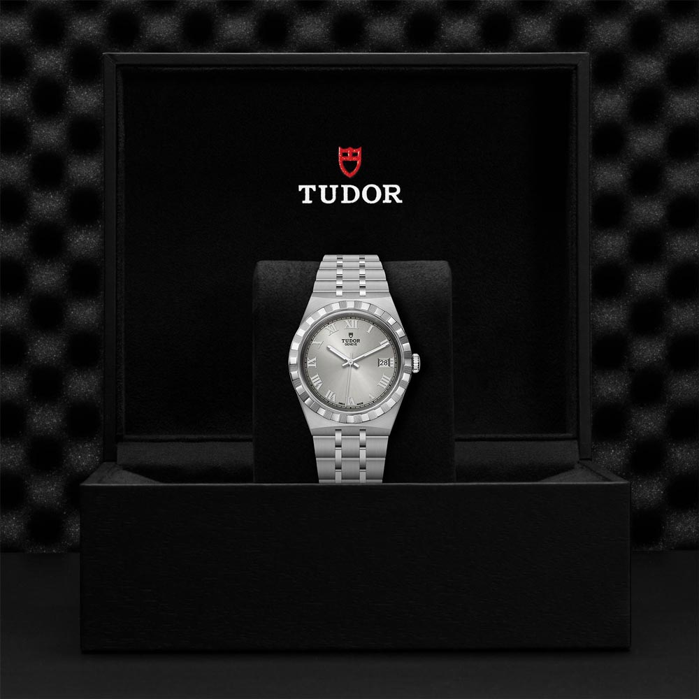 tudor royal 38mm silver dial watch in presentation box